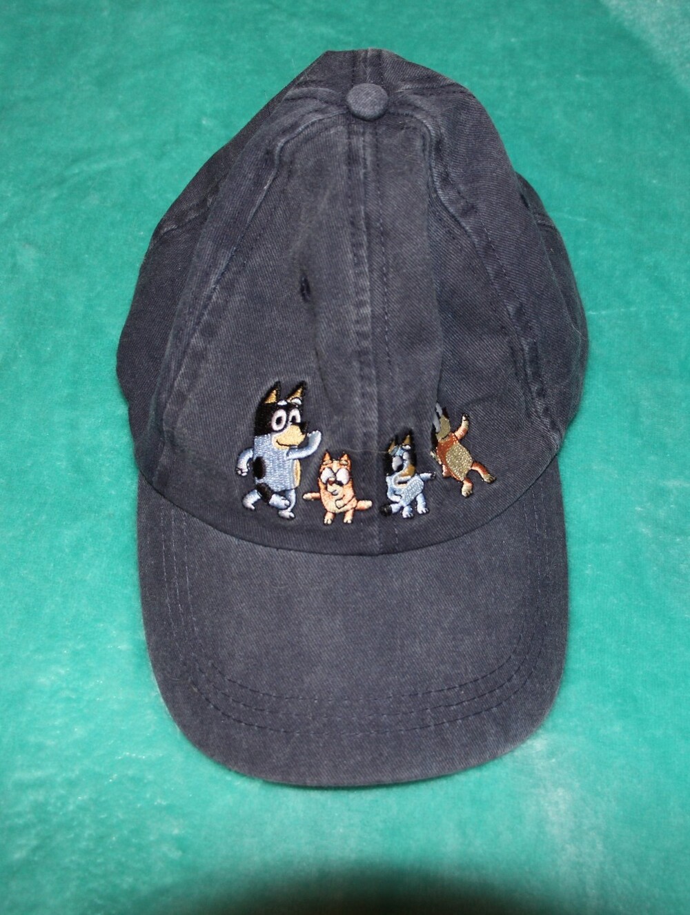 Bluey hat - Picture 1 of 5